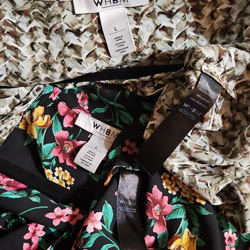 Lot Of 2 White House Black Market Floral Ruffle Sleeveless V-Neck Tank Tops - Picture 5 of 5